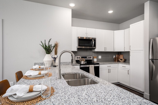 Foto del edificio - The Flats at Aero Park