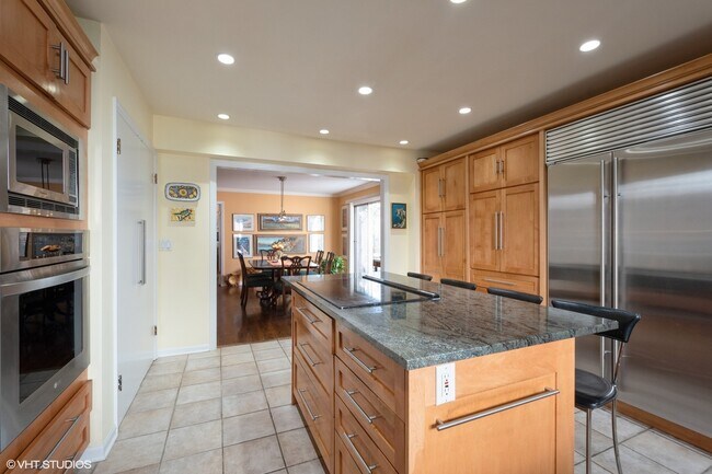 Foto del edificio - 2510 Sheridan Rd