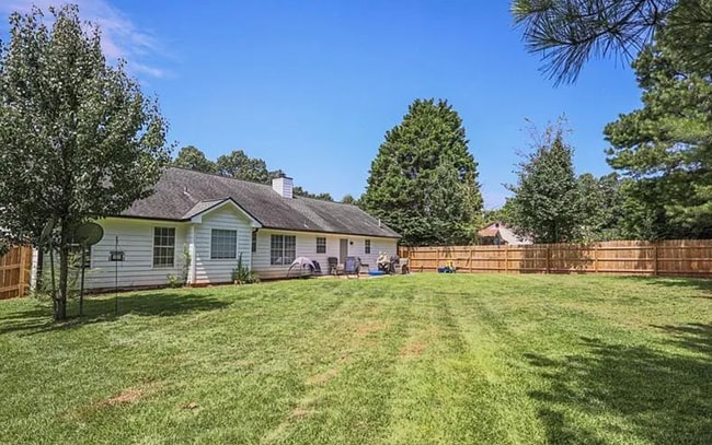 Building Photo - 354 Shoal Ct