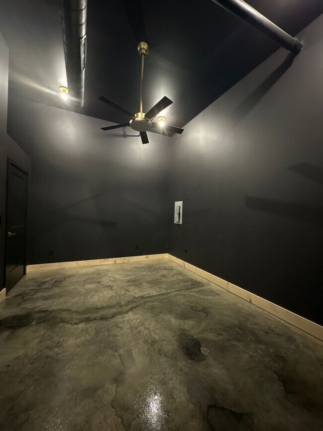 Foto del edificio - 2 bedroom/1 bathroom NEW LUXURY apartment in Red Lion, PA