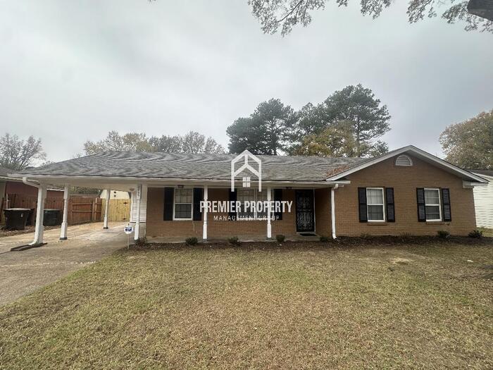 Primary Photo - 2753 Satellite St