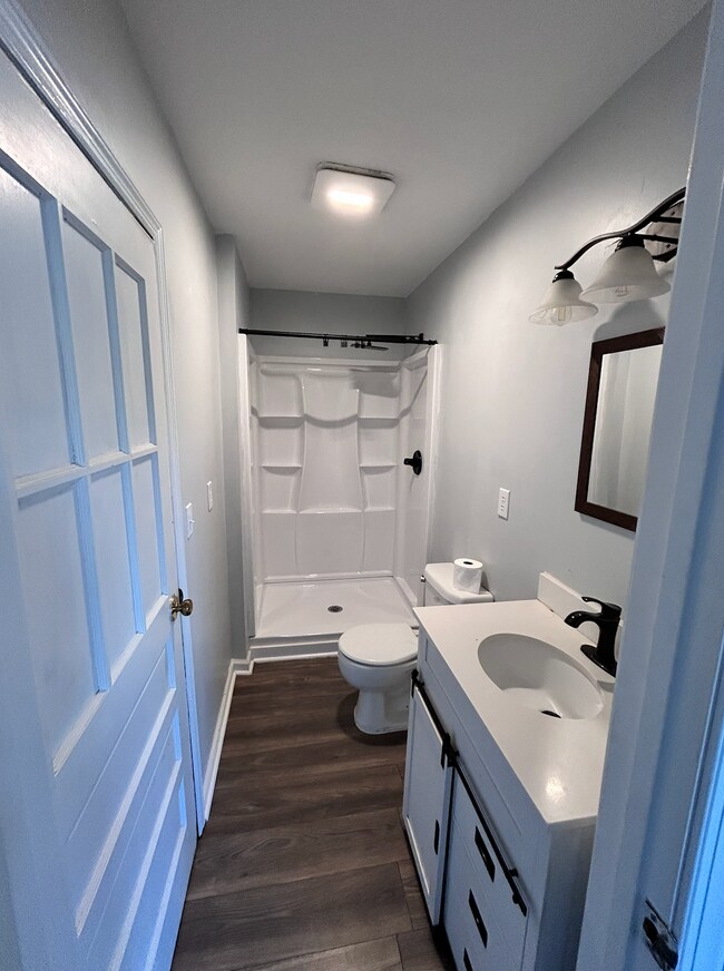 Foto del edificio - 335 N Centerpoint Rd