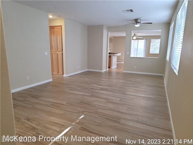 Foto del edificio - 3 br, 2 bath House - 2275 Chestnut Bluffs Ave