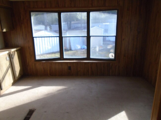 Building Photo - 176 Eagle Run Dr