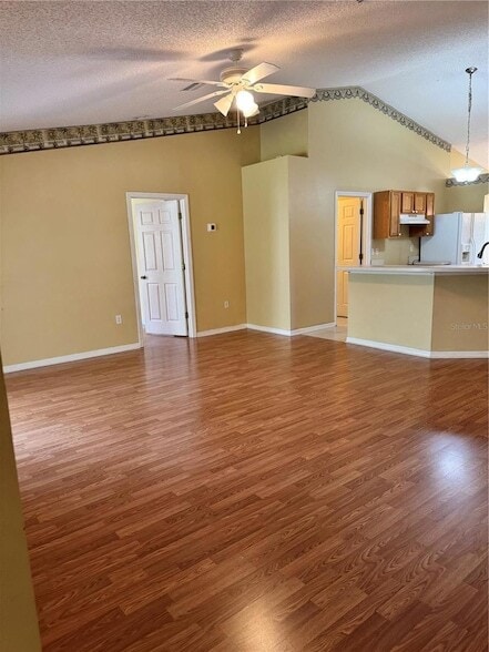 Building Photo - 15 Prattwood Ln