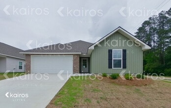 Building Photo - 17653 Carlisle Ave