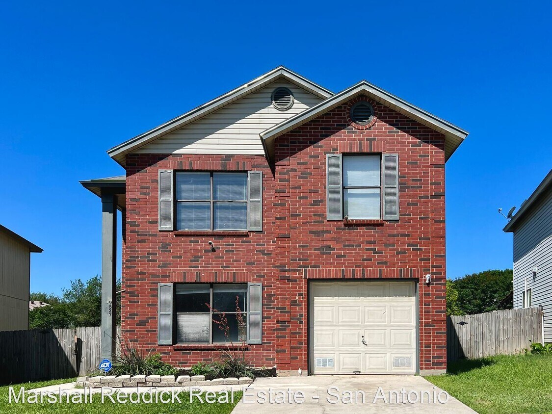 4 br, 2 bath House 9527 Fulwood Trl House Rental in San Antonio, TX