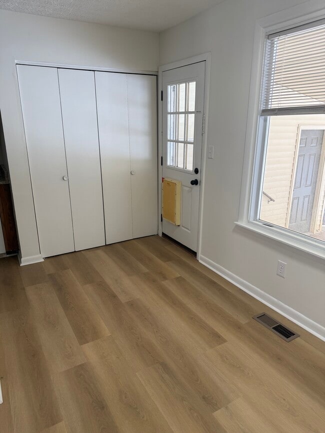 Building Photo - Kevin dr