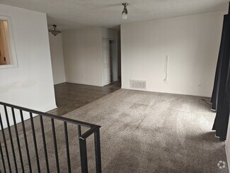 Building Photo - 6346 84th Ct N