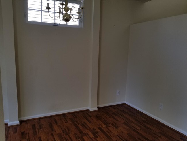 Building Photo - 4126 River Breeze Cir