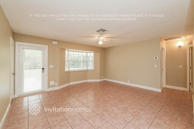 Foto del edificio - 13355 43rd Rd N