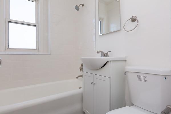 Building Photo - bedroom in San Francisco CA 94109