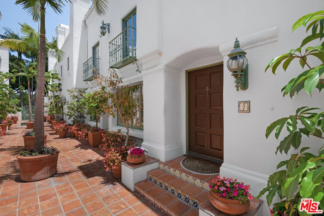 Foto principal - 930 20th St