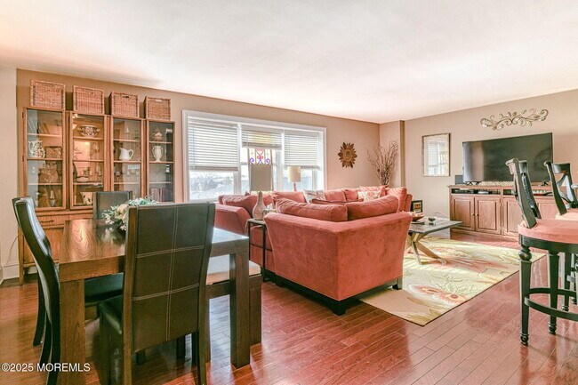 Foto del edificio - 1615 Park Ave