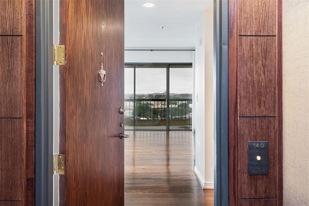Foto principal - 3831 Turtle Creek Blvd