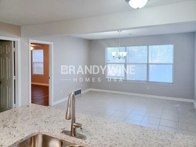 Foto del edificio - 2959 Meadows Ln