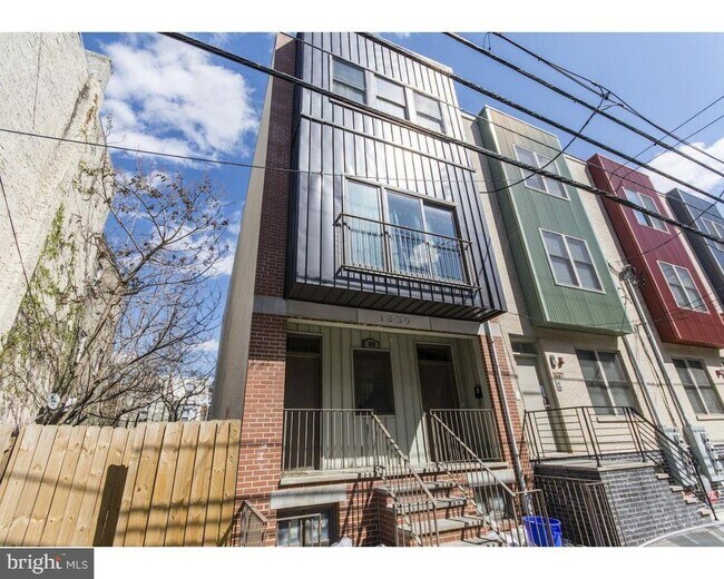 Building Photo - 1839 N 17th St