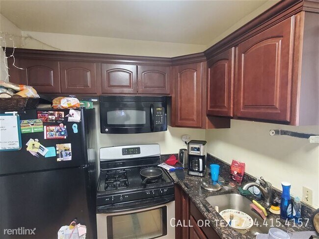 Foto del edificio - 936 Mary St