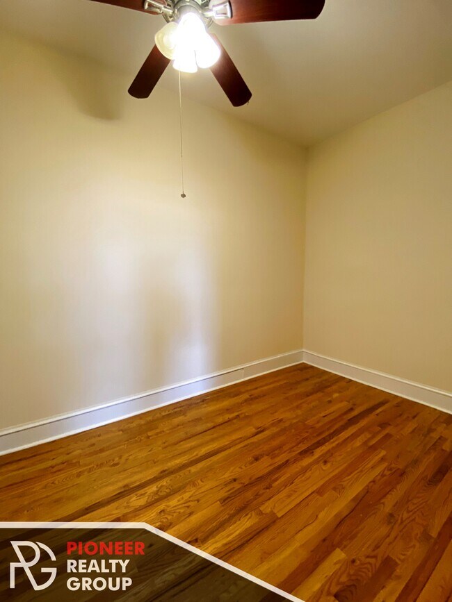 Foto del edificio - 3358 N Sheffield Ave
