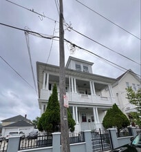 Building Photo - 196 New York Ave