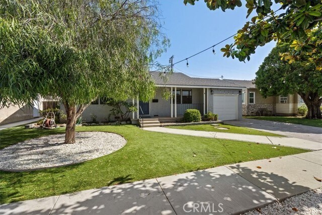 Foto principal - 5509 W 122nd St