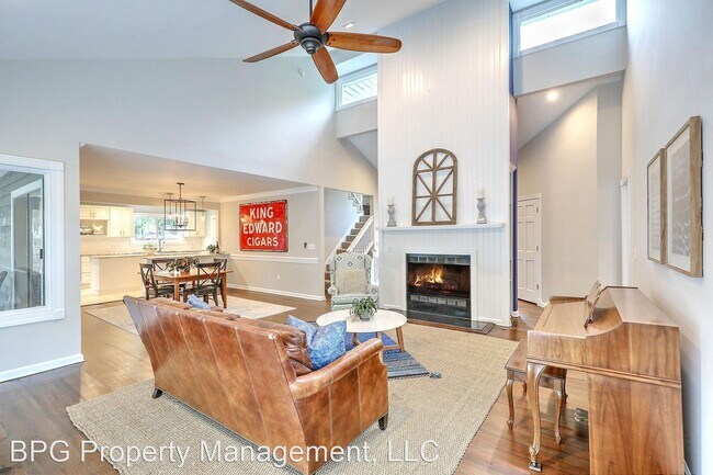 Building Photo - 3 br, 2.5 bath House - 15 Glenkirk Drive