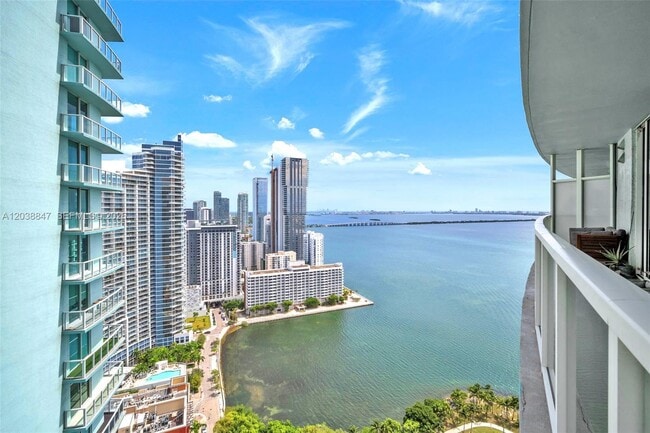 Foto del edificio - 1900 N Bayshore Dr