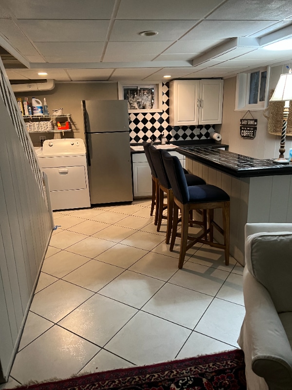 Building Photo - 219 Cumley Terrace