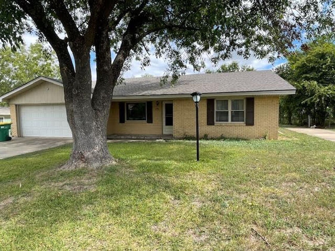 Foto principal - 115 Dawn Dr