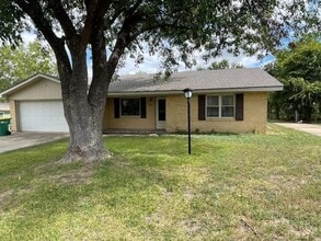 Building Photo - 115 Dawn Dr