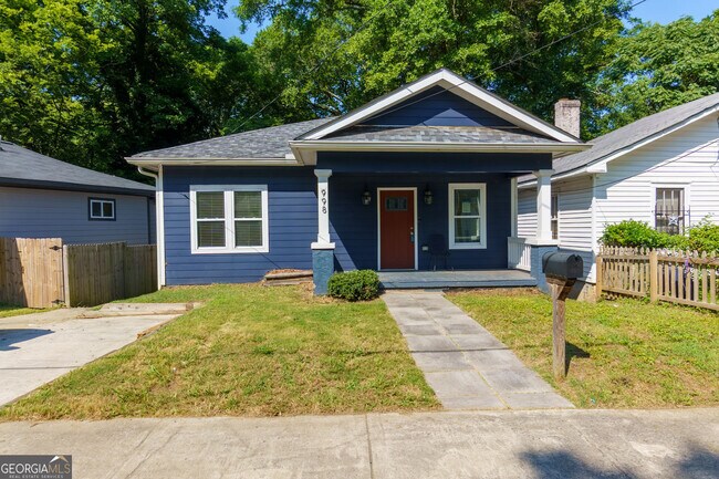 Foto del edificio - 998 Mayson Turner Rd NW