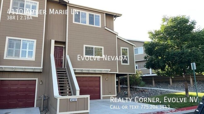 Foto del edificio - Spacious 3 Bedroom, 2.5 Bath Townhouse in ...