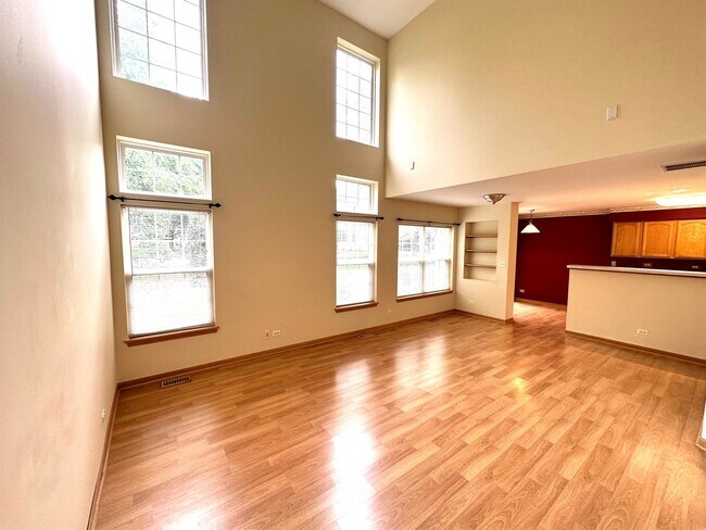 Foto del edificio - 2338 Foxmoor Ln