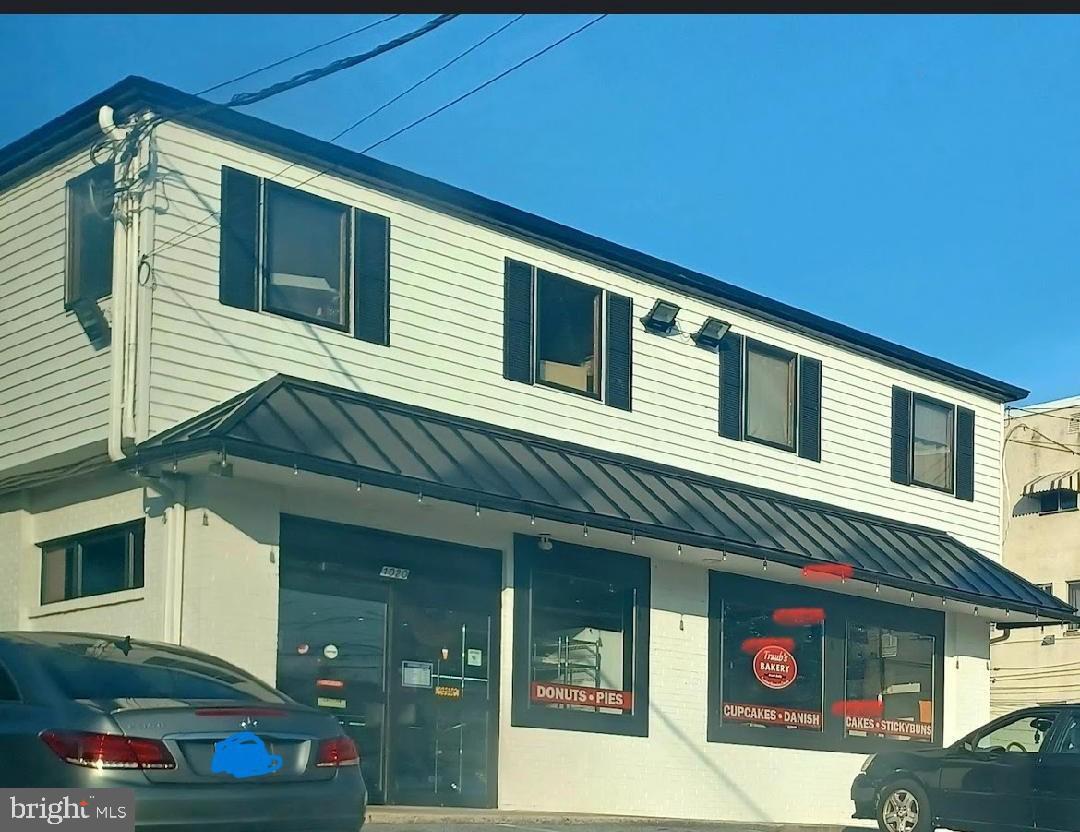 1020 LINCOLN Ave Unit 2ND FL B, Prospect Park, PA 19076 Room for