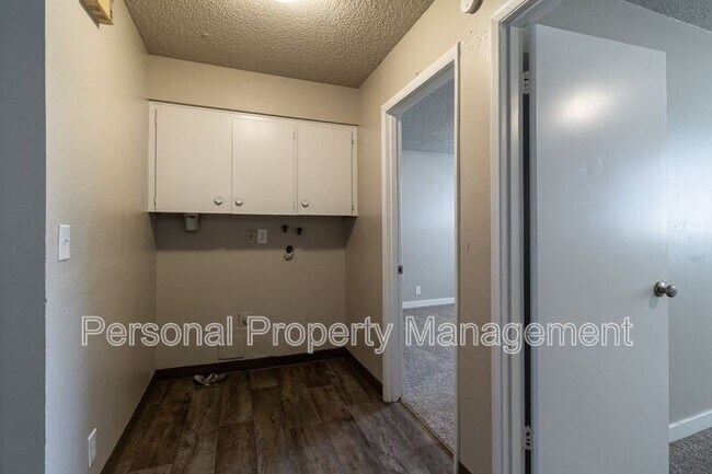Foto del edificio - 1002 NE 86th St