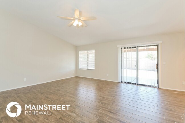 Building Photo - 8136 S Carbury Way