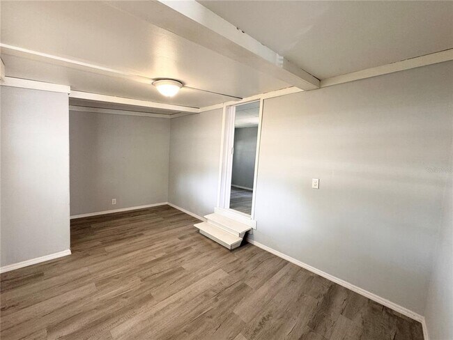 Foto del edificio - 3418 Brockett Rd