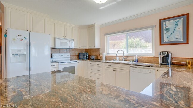 Foto del edificio - 4289 Mariner Way