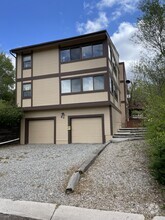 Building Photo - 21 El Sereno Dr