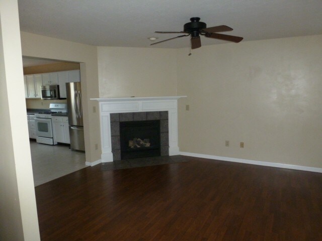Building Photo - 1138 Linford Circle