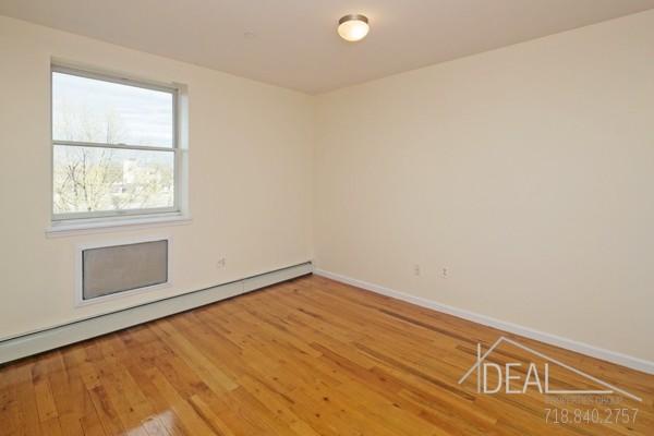 Foto del edificio - NO FEE! Terrific 2 bedroom in Park Slope!