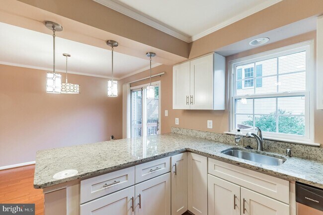 Foto del edificio - 45597 Whitcomb Square