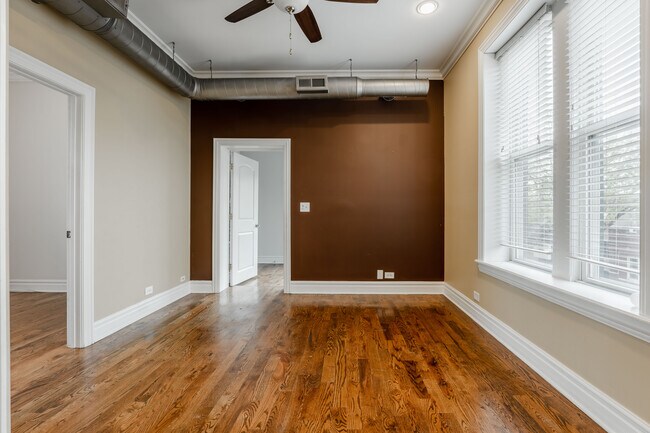 Foto del edificio - 2609 W Thomas St