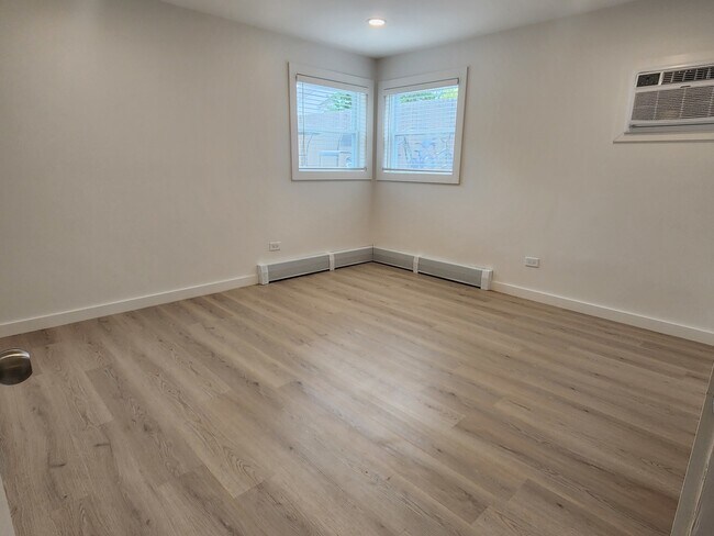 Building Photo - 20779 Elizabeth Ave