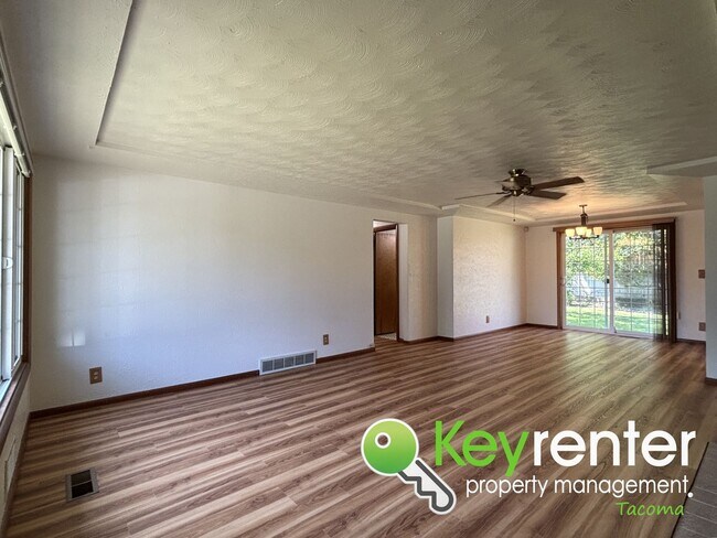 Building Photo - Charming Clinker Brick Rambler in the Hear...