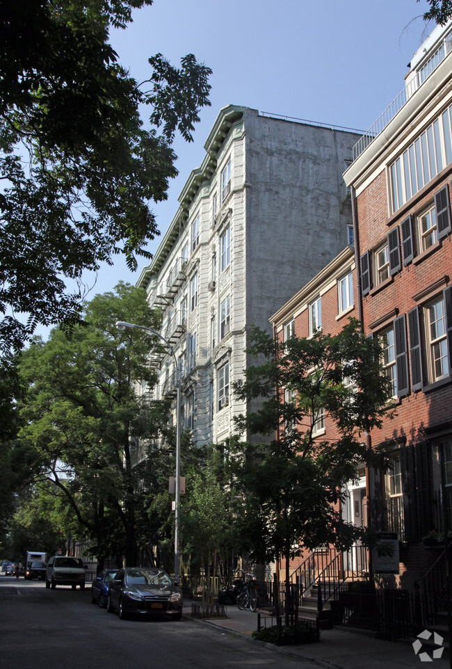 Apartments at 53-59 Perry St - 53-59 Perry St