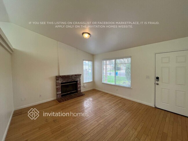 Building Photo - 1620 Rodeo Way