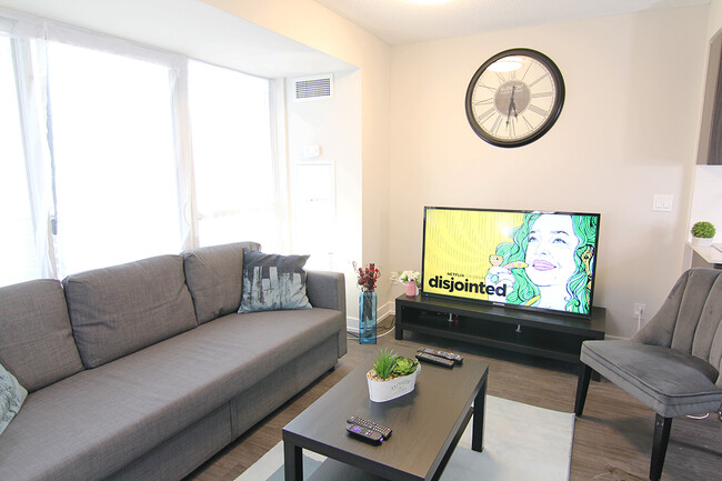 Photo du bâtiment - One Bedroom Apartment - Sherbourne