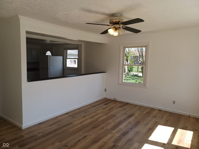 Foto del edificio - 670 Cleveland St