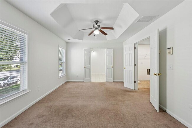 Foto del edificio - 952 Mill Creek Ave